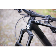 Ebike Leggera in Carbonio Superior IXF 9.7 Bosch 55Nm 400Wh Battery
